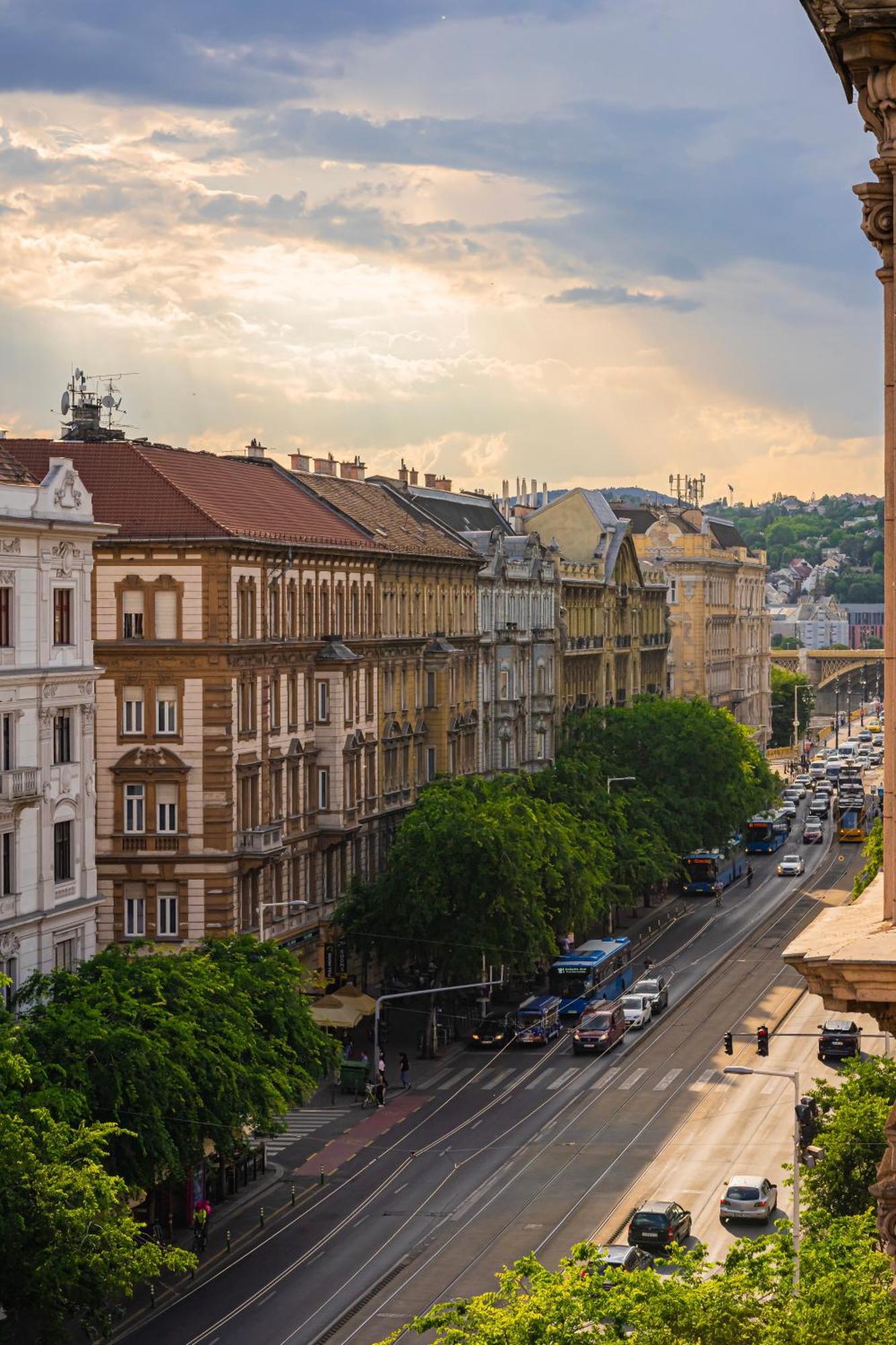 Luxurious Prestige Apartment On The St Stephen Road Budapeszt Zewnętrze zdjęcie